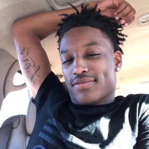 Meet your Posher, Dontae